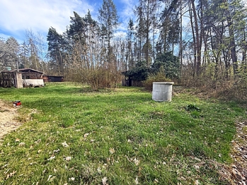 Prodej pozemku 1923 m², Lázně Bohdaneč