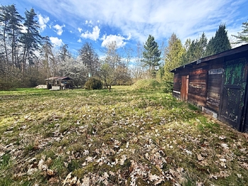 Prodej pozemku 1923 m², Lázně Bohdaneč