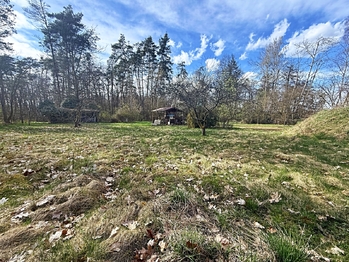 Prodej pozemku 1923 m², Lázně Bohdaneč