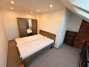 Pronájem bytu 2+kk v osobním vlastnictví 45 m², Beroun