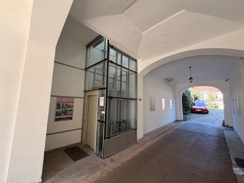 Pronájem bytu 2+kk v osobním vlastnictví 45 m², Beroun