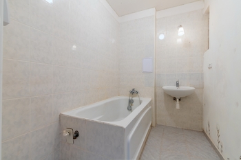 Prodej bytu 2+1 v osobním vlastnictví 93 m², Praha 3 - Vinohrady