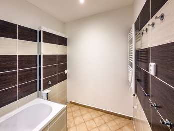 Pronájem bytu 3+1 v osobním vlastnictví 67 m², Český Krumlov