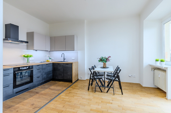 Prodej bytu 2+kk v osobním vlastnictví 55 m², Praha 3 - Vinohrady