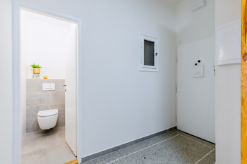 Prodej bytu 2+kk v osobním vlastnictví 55 m², Praha 3 - Vinohrady