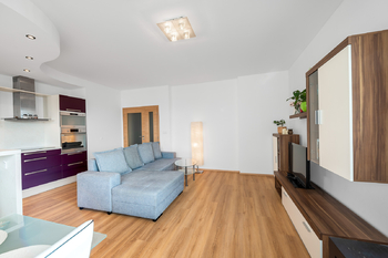 Pronájem bytu 2+kk v osobním vlastnictví 55 m², Praha 9 - Vysočany