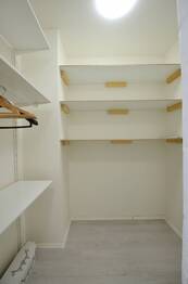 Pronájem bytu 1+kk v osobním vlastnictví 41 m², Holubice