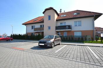 Pronájem bytu 1+kk v osobním vlastnictví 41 m², Holubice