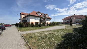 Pronájem bytu 1+kk v osobním vlastnictví 41 m², Holubice