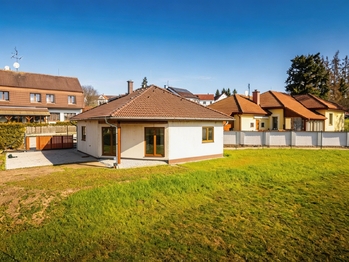 Prodej domu 114 m², Zvíkov