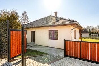 vstup - Prodej domu 114 m², Zvíkov