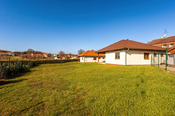 Prodej domu 114 m², Zvíkov