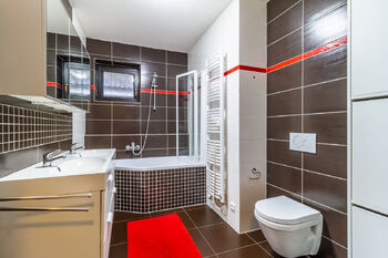 Pronájem domu 105 m², Všechlapy
