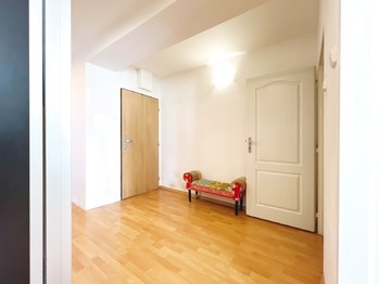 Prodej bytu 4+kk v osobním vlastnictví 90 m², Praha 10 - Záběhlice