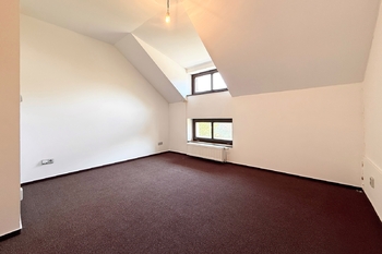 pokoj - Prodej jiných prostor 2000 m², Křečhoř