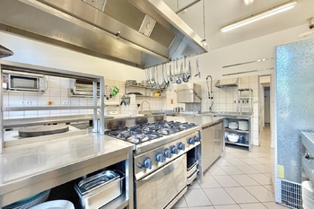 kuchyň - Prodej jiných prostor 2000 m², Křečhoř