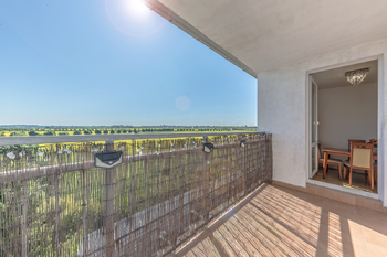 Lodžie a výhled - Prodej bytu 4+kk v osobním vlastnictví 83 m², Praha 9 - Čakovice