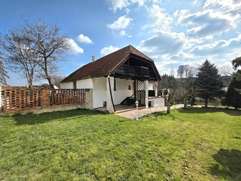 Prodej domu 302 m², Nepomyšl