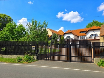 Prodej domu 302 m², Nepomyšl