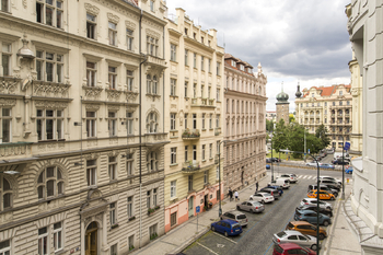 Pohled na dům - Pronájem bytu 4+kk v osobním vlastnictví 164 m², Praha 2 - Nové Město
