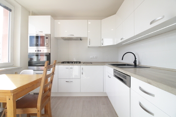 Pronájem bytu 3+1 v osobním vlastnictví 71 m², Brno