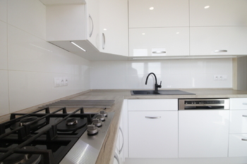 Pronájem bytu 3+1 v osobním vlastnictví 71 m², Brno