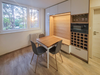 Pronájem bytu 3+1 v osobním vlastnictví 74 m², Břeclav