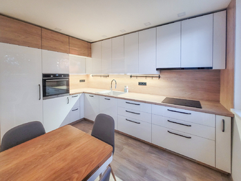 Pronájem bytu 3+1 v osobním vlastnictví 74 m², Břeclav