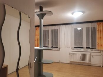 Pronájem bytu 1+kk v osobním vlastnictví 32 m², Brno