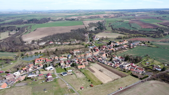 Prodej pozemku 993 m², Hřivice