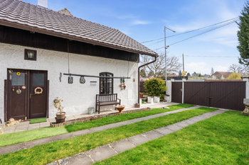 Exterier - Prodej domu 81 m², Okřínek