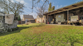 Prodej pozemku 680 m², Kladno