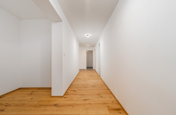 Předsíň - Prodej bytu 4+kk v osobním vlastnictví 134 m², České Budějovice