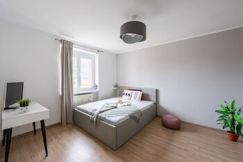 Pronájem bytu 1+1 v osobním vlastnictví 32 m², Mníšek pod Brdy