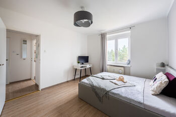 Pronájem bytu 1+1 v osobním vlastnictví 32 m², Mníšek pod Brdy