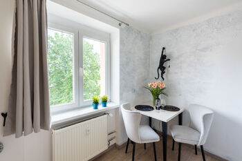 Pronájem bytu 1+1 v osobním vlastnictví 32 m², Mníšek pod Brdy