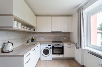 Pronájem bytu 1+1 v osobním vlastnictví 32 m², Mníšek pod Brdy