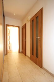 Pronájem bytu 2+1 v družstevním vlastnictví 53 m², Praha 10 - Malešice