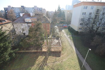 Pronájem bytu 2+1 v družstevním vlastnictví 53 m², Praha 10 - Malešice