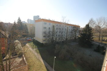 Pronájem bytu 2+1 v družstevním vlastnictví 53 m², Praha 10 - Malešice