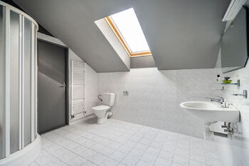 Prodej domu 443 m², Stanovice