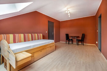 Prodej domu 443 m², Stanovice