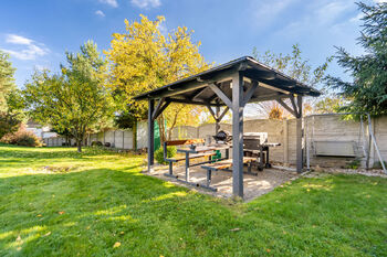 Prodej domu 443 m², Stanovice