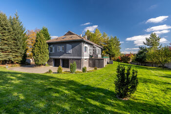 Prodej domu 443 m², Stanovice
