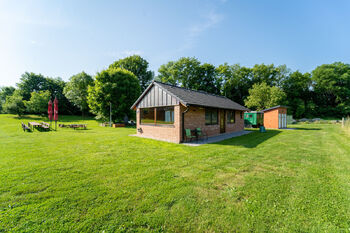 Prodej jiných prostor 10917 m², Chrášťany