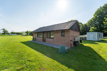 Prodej jiných prostor 10917 m², Chrášťany