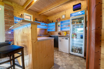 Prodej jiných prostor 10917 m², Chrášťany