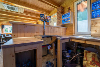 Prodej jiných prostor 10917 m², Chrášťany