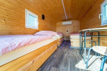 Prodej jiných prostor 10917 m², Chrášťany