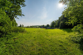 Prodej jiných prostor 10917 m², Chrášťany